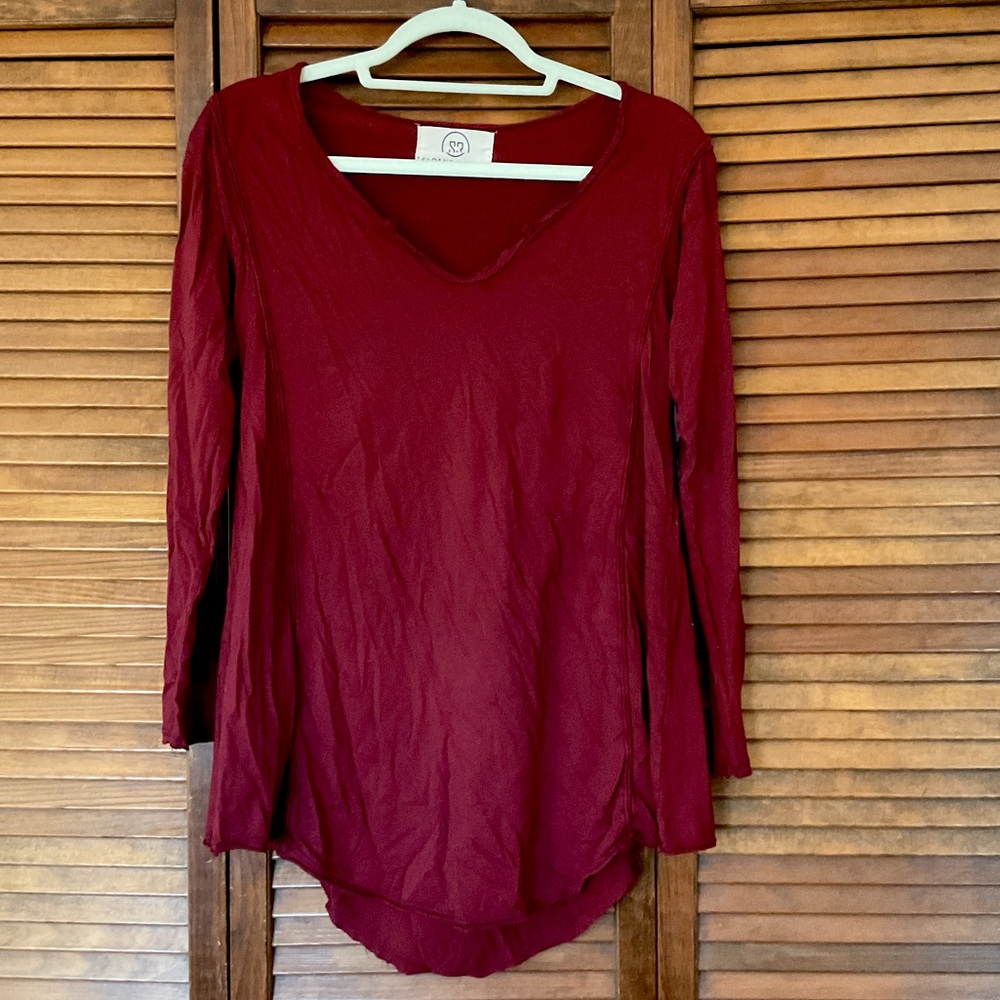 Sloane Rouge for Anthropologie long sleeve brick red tunic in size small.